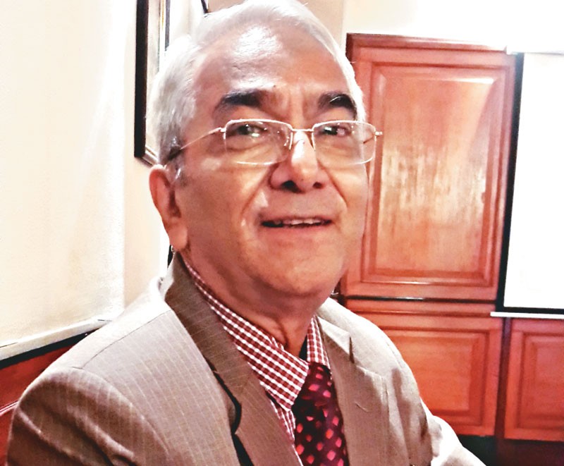 काेराेना संक्रमण देखिएपछि डा. भोला रिजालले भने-‘लक्षण देखिएको छैन स्वास्थ्य ठिकै छ’