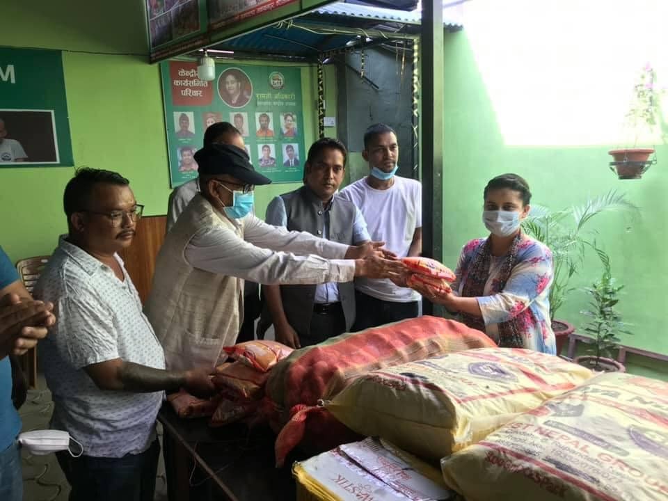 तरुण दलको ६८ औँ स्थापना दिवसको पुर्वसन्ध्यामा मावनसेवाश्रममा खाद्यान्न सहयोग