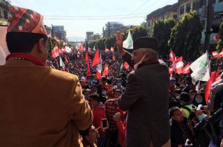 ‘सरकारकै कारणले नै सडकमा राजा आऊ, देश बचाऊ भन्ने नारा लाग्याे,यसमा ओली सरकार जिम्मेवार छ’ : देउवा