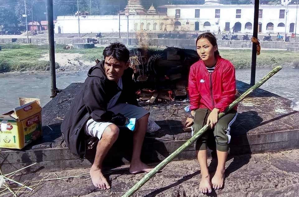 सपना रोका मगरले दिइन् विनयजंग बस्नेतविरूद्ध प्रहरीमा जाहेरी