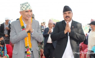 तिलाेत्तमाका मेयर बासुदेव घिमिरेद्वारा एमाले केन्द्रिय सदस्यमा उम्मेदवारी घाेषणा