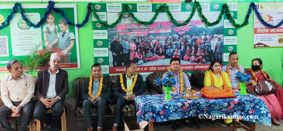 काँग्रेस नेता भट्टराईले मनाए मानव सेवा आश्रममा जन्मदिन,खाना खुवाउँदै ११ हजार१११ रुपैँया सहयाेग