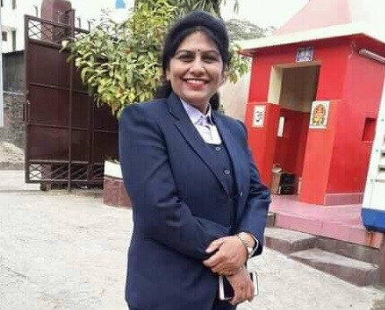 कविता : कुर्सीको खेल नेताजी को अझै रोकिएन त्यहाँ !