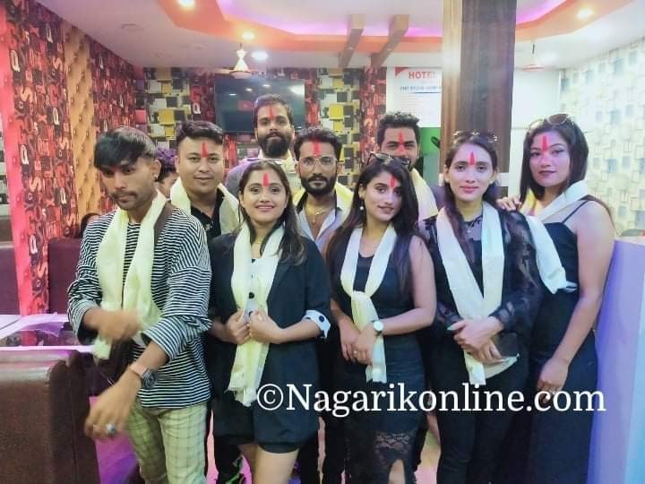 दाह्री बा सहित १४  कलाकारले धुम मच्चाएको तीज गीत ‘बालै भएन’ (भिडियाेसहित)