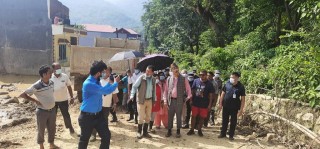 आफ्नै निर्वाचन क्षेत्रको पहिराे हेर्न ८ दिनपछि एमाले नेता बिष्णु पाैडेल बुटवलमा