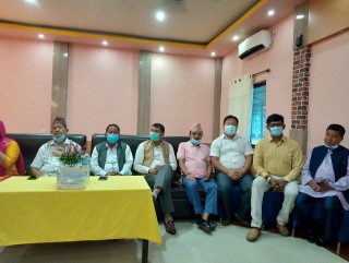भैरहवाका १३ जना वडासभापतिलाइ काँग्रेसको सम्मान