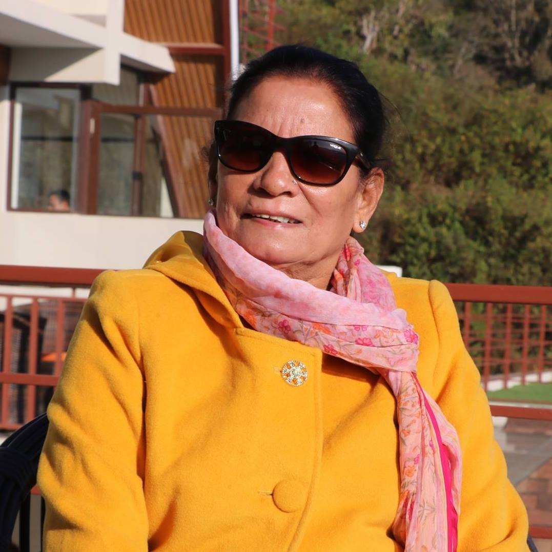सीता दाहाल सुप्रसिद्ध प्रबल जनसेवाश्रीबाट विभूषित