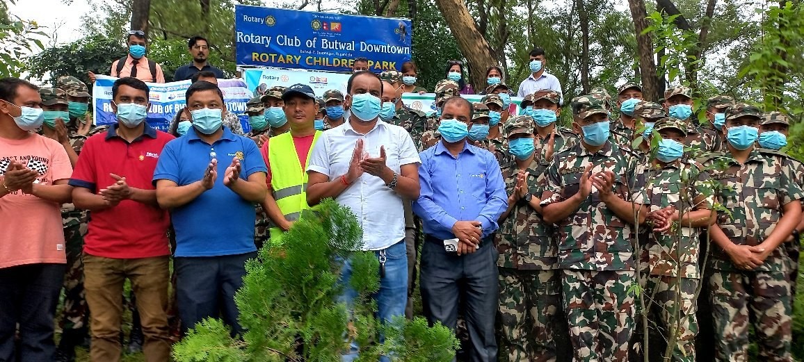 आम्दा अस्पतालस्थित चिल्ड्रेन पार्क सरसफाई