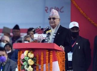 कांग्रेसलाई ओलीको सुझाव-अरुका नीतिका पछाडि होइन,आफ्नो नीतिमा अरुलाई हिँडाओस्