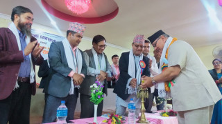 मुल्यबृद्धि र कालाेबजारी नियन्त्रणका लागि प्रदेश सरकार प्रतिबद्ध  :  मन्त्री सुरेन्द्र हमाल 