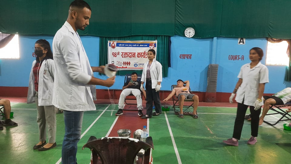 लाफा समुहको १४ औं रक्तदान कार्यक्रम, ६३ युनिट रगत संकलन
