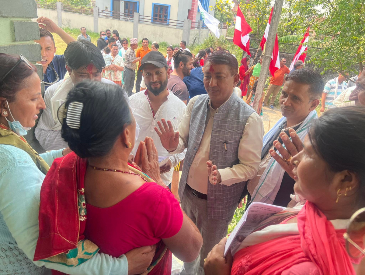 रुपन्देहीको तिलोत्तमामा गठबन्धनले थाल्यो घरदैलो