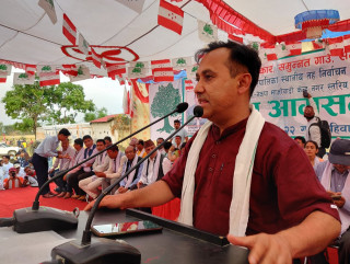 झापा-१ मा कांग्रेस महामन्त्री विश्वप्रकाश शर्माको अग्रता