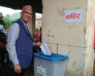 बुटवल–८ मा विष्णु पौडेलले गरे मतदान