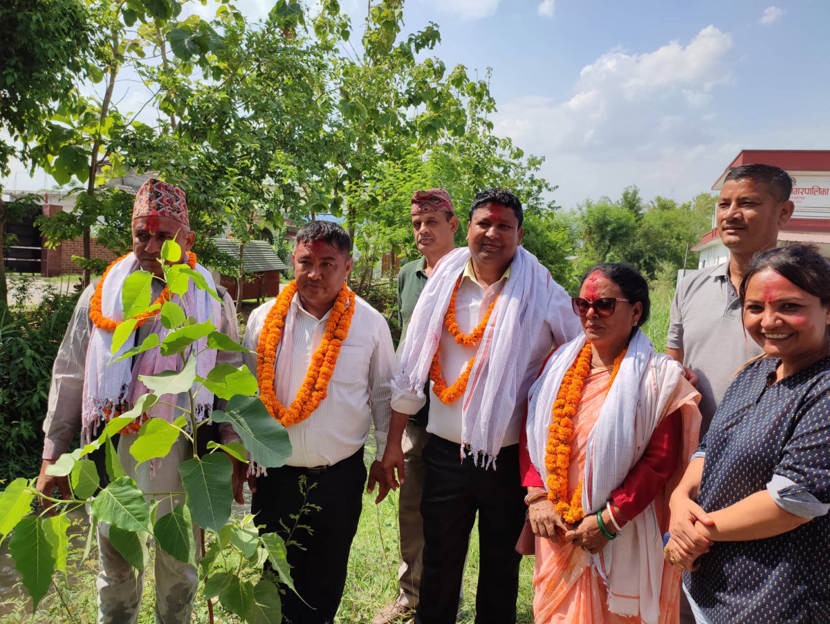 तिलोत्तमाका  नवनिर्वाचित १७ जना वडाअध्यक्षद्वारा पदभार ग्रहण