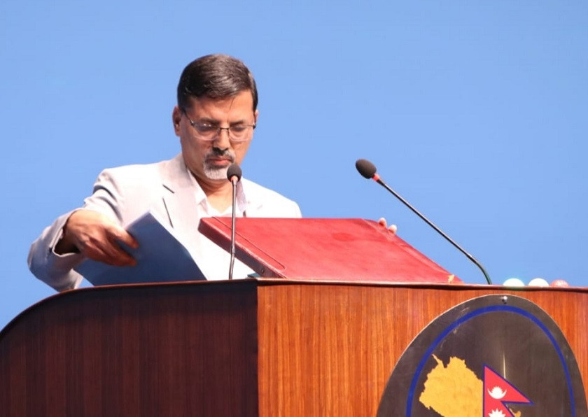सरकारले ल्यायो आगामी आर्थिक वर्ष २०७९-८० का लागि १७ खर्ब ९३ अर्ब ८३ करोड रुपैयाँको बजेट
