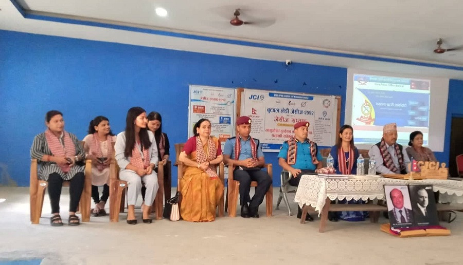 बुटवल लेडी जेसिजद्वारा नविन औद्योगिक माबिमा सचेतनामुलक कार्यक्रम