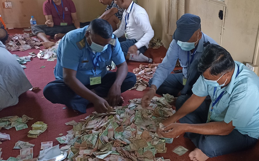 लुम्बिनीमा ३ महिनामा २७ लाख १८ हजार रुपियाँ भेटी सङ्कलन