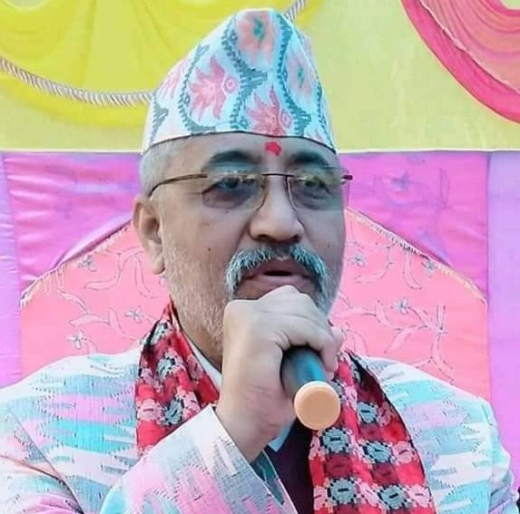 घनश्याम भुसाललाई ३५ सय मतले हराउँदै एमालेका विश्वकर्मा विजयी