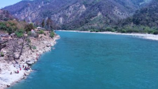 भारतले महाकाली नदीमा बनाइरहेको तटबन्धन रोक्ने सहमति