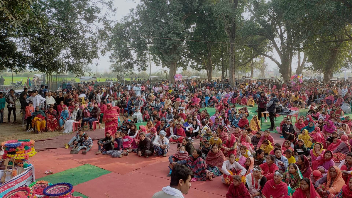 tharu.jpg