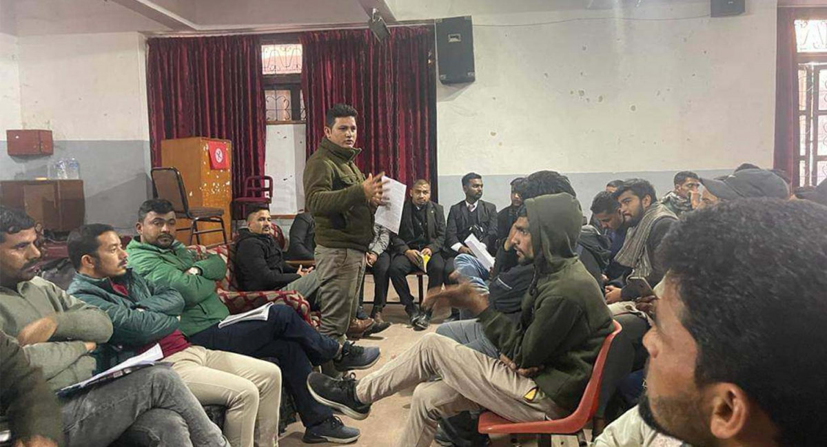 संस्थापनइतर विद्यार्थी नेताहरूको माग : नेविसंघमा अवैधानिक नियुक्ति खारेज हाेस्