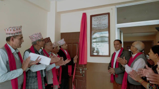 भुवनेश्वरी टोलमा ३३ लाख लागतमा जेष्ठ नागरिक विश्राम स्थल भवन निर्माण