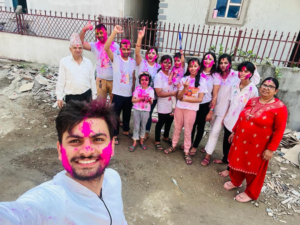 holi butwal.jpg