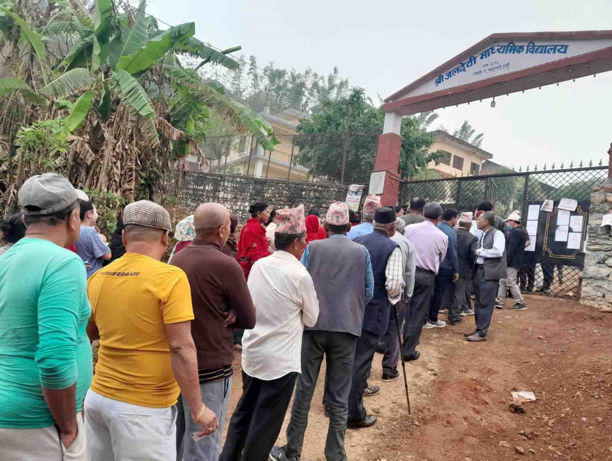 उपनिर्वाचन सम्पन्न,६० प्रतिशत मत खस्यो