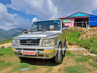 ट्राफिक प्रहरीले नियन्त्रणमा लियो शिक्षा समन्वय इकाई रुपन्देहीको सरकारी गाडी  !