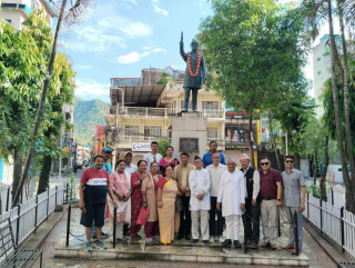 ४१ औं स्मृति दिवस :  बुटवलको वीपी शालिकमा माल्यार्पण