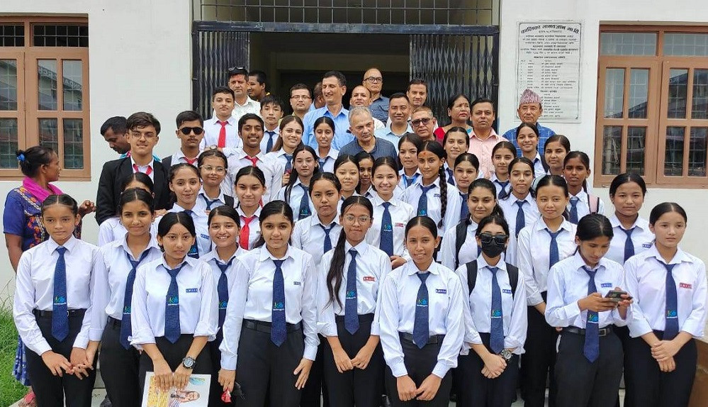 कालिका-मानवज्ञानमा पुगेर डा. बाबुरामले भने-‘ देश विकास गर्न सकारात्मक सोंच चाहिन्छ’
