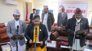 लुम्बिनी प्रदेशका दुई नवनियुक्त मन्त्रीद्वारा शपथग्रहण