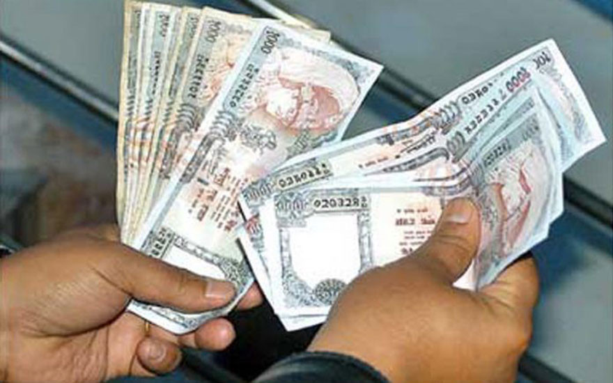 ९ वर्षिय बालिका  गन्ना वि.कलाई ५० हजार १ सय रुपैयाँ आर्थिक सहयोग