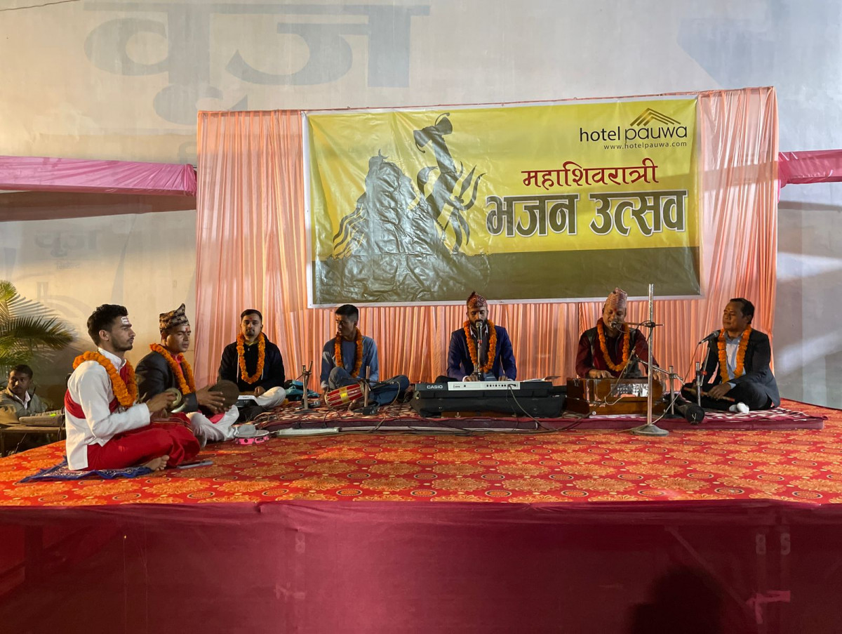 महाशिवरात्रीमा भजनमय बने होटल पौवाका १२ वटै शाखा
