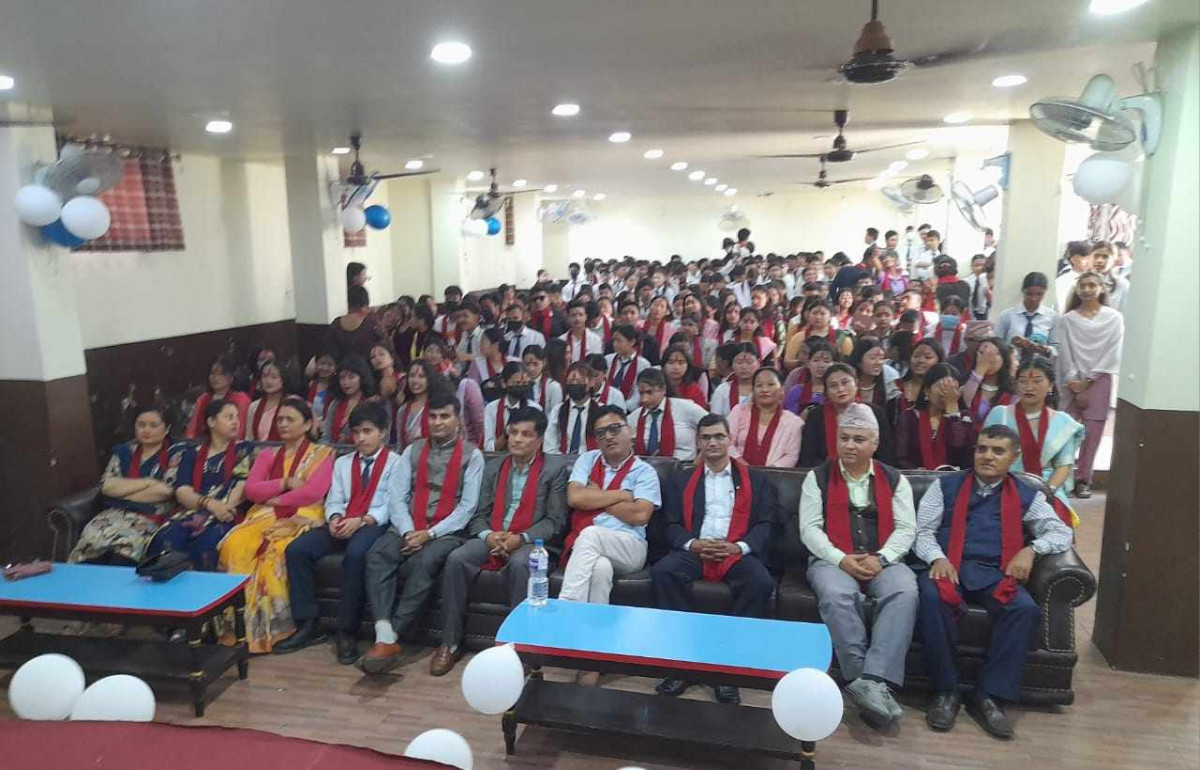 सिद्धार्थ गौतम बुद्ध क्याम्पस कक्षा १२ मा अध्ययनरत विद्यार्थीलाइ विदाइ