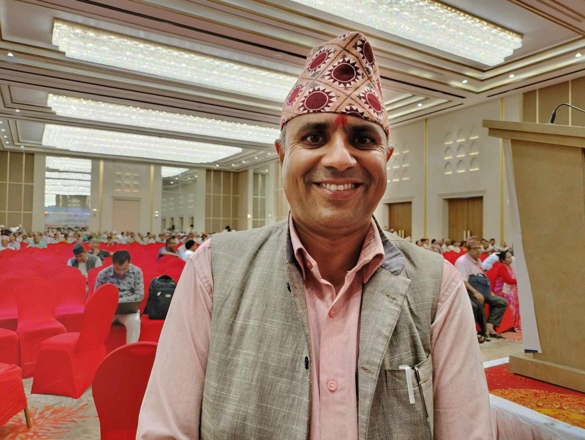 yagya gaire uml.jpg