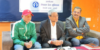मन्त्री हेरफेरको कुरा हल्ला मात्रै हो : गृहमन्त्री रमेश लेखक