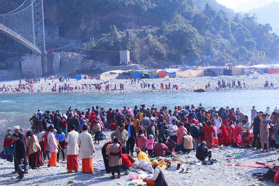 ruru mela.gif