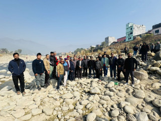 विकास निर्माणमा पूर्वगृहमन्त्री बालकृष्ण खाँणको चासो