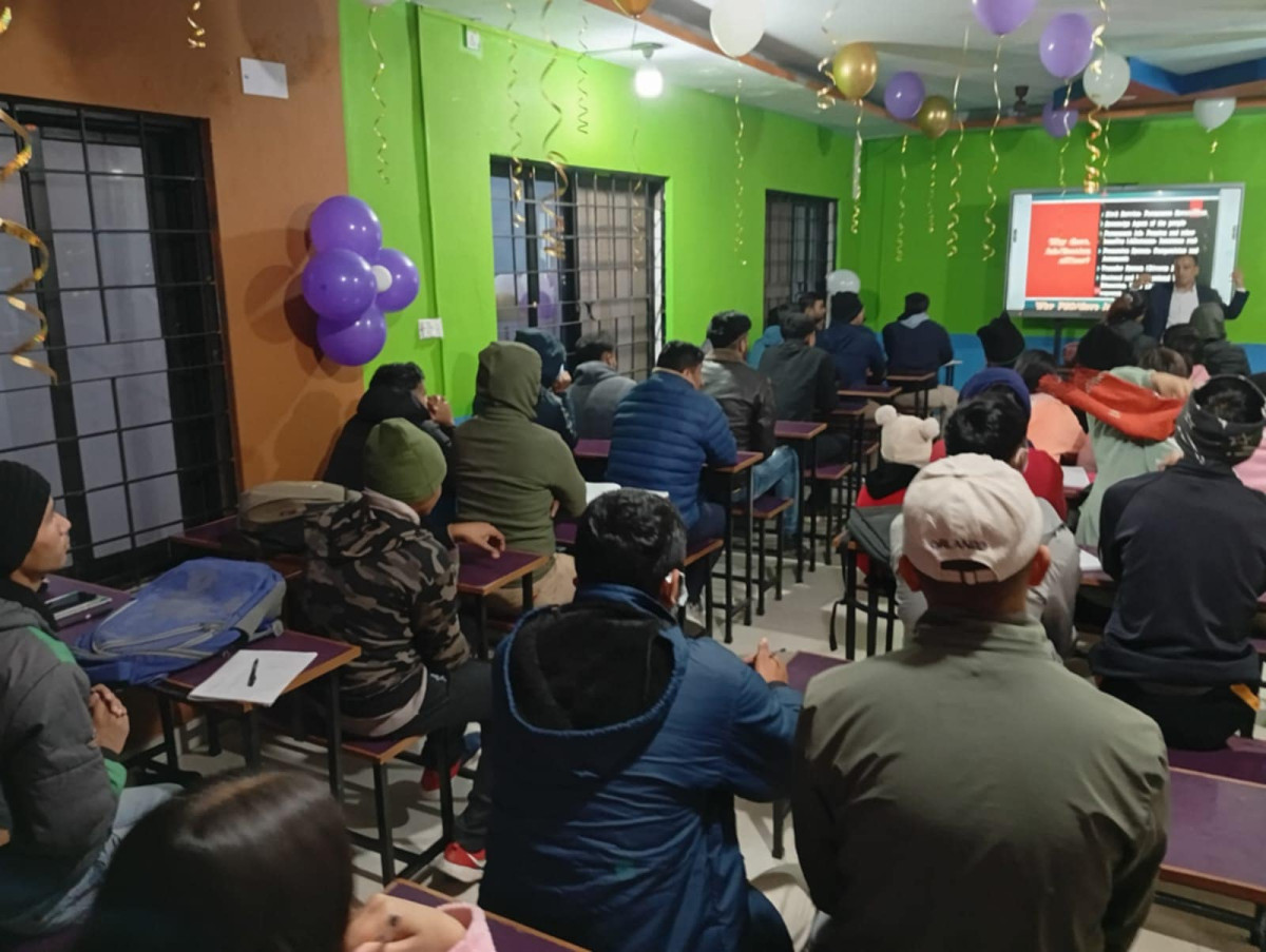 चैतन्य एकेडेमीले बुटवलमा थाल्यो लोकसेवा तयारी कक्षा