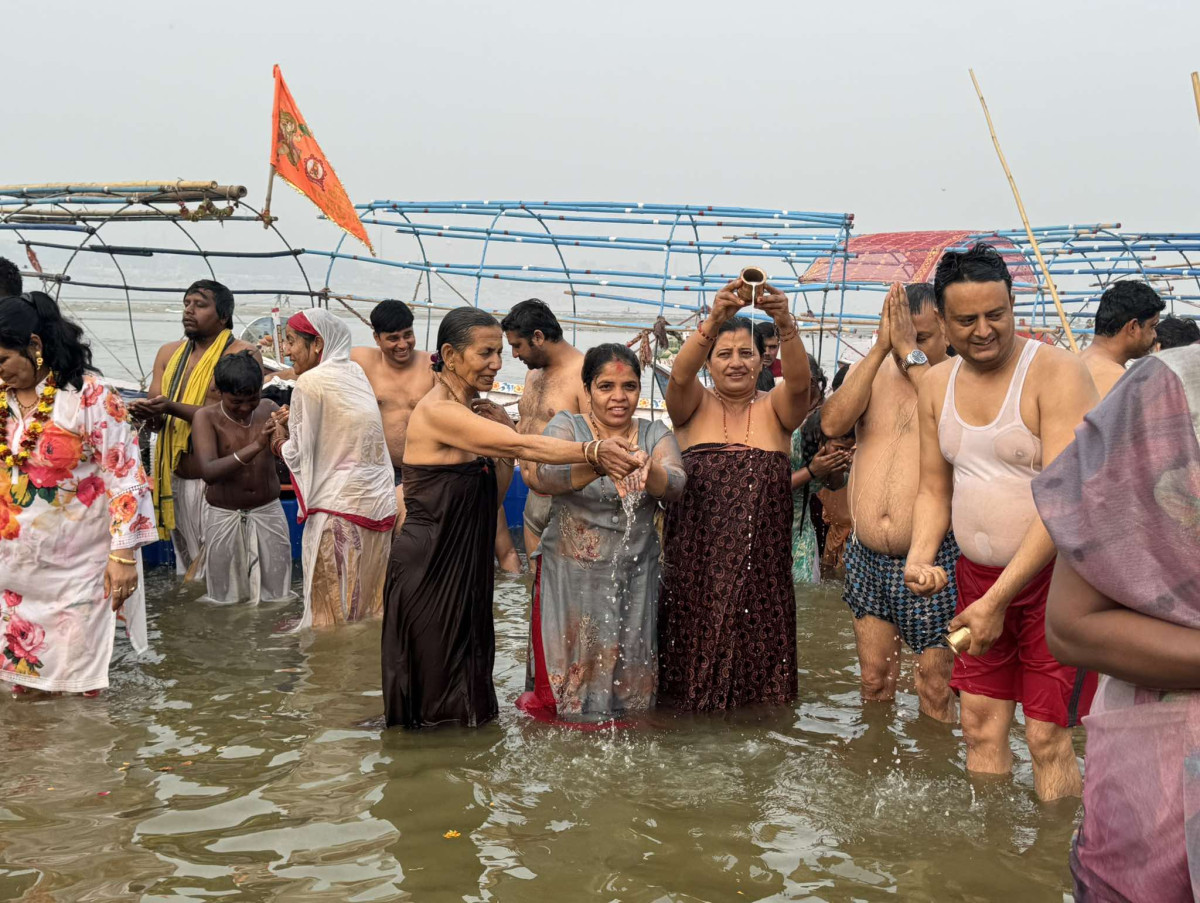prayagraj maha kumbha  (1) (1).jpg