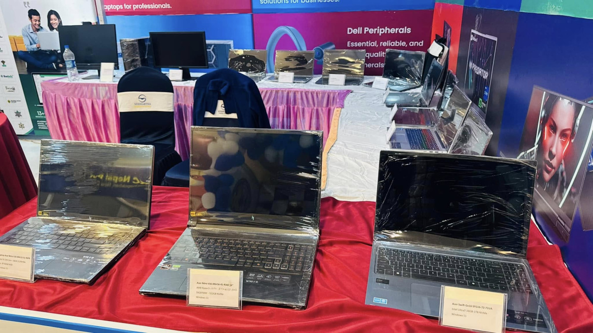 LAPTOP.jpg