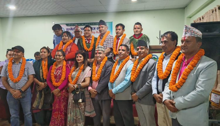 गुल्मेली सम्पर्क समाज रुपन्देहीको अध्यक्ष डा.पन्थ,महासचिवमा कुँवर