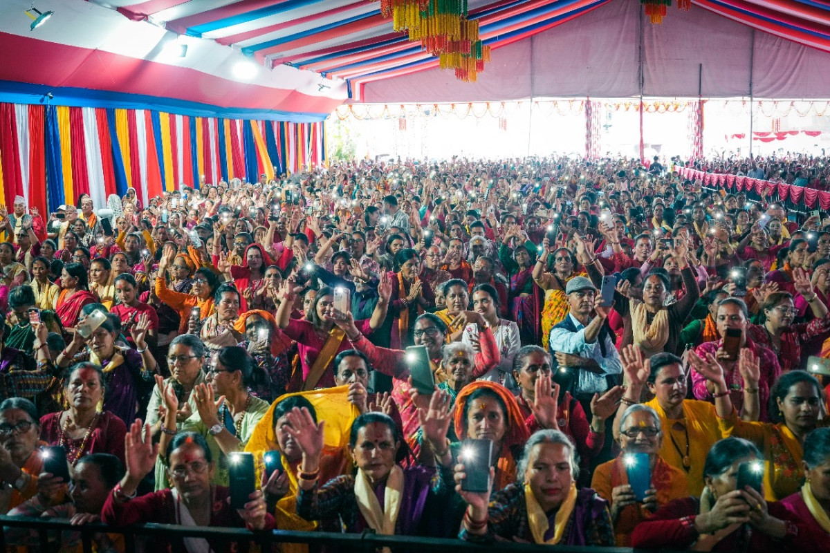 पोखरामा जारी गण्डकी कोटिहोममा भक्तजनको ओइरो (फोटोफिचर)