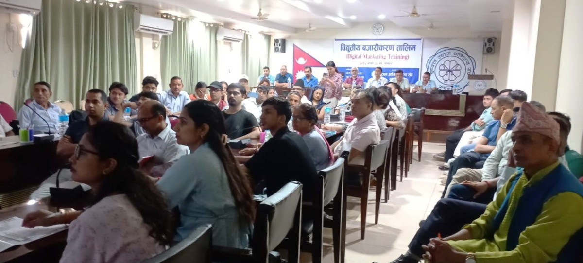 बुटवलका उद्योगी ब्यवसायीलाई विद्युतीय बजारीकरण तालिम