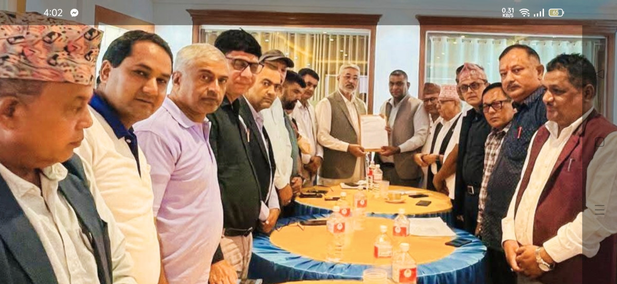 प्याब्सन रूपन्देहीले बुझायो छविलाल विश्वकर्मालाई ध्यानाकर्षण पत्र