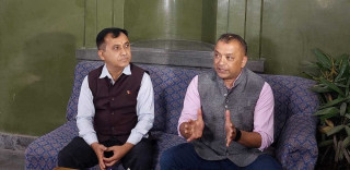 कांग्रेसका दुई महामन्त्रीले भने–‘आत्मालोचित छौं,अबको यात्रा संवैधानिक बाटोबाटै तय गर्न सकिन्छ’