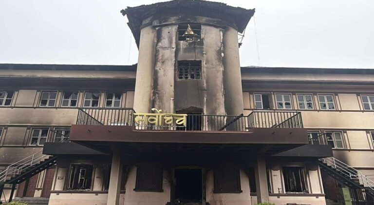 जाँचबुझ आयोगविरुद्धको रिट खारेज