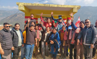 अजयबाबुको नेतृत्वप्रति युवा आकर्षण बढ्दो,दोलखामा एमाले कार्यकर्ता कांग्रेसमा प्रवेश